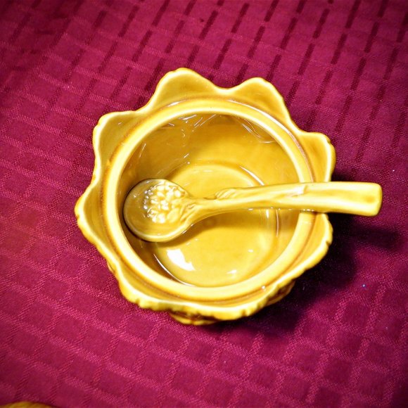 Outstanding ~OLFAIRE *** SERVING BOWL / SPOON /Matching LID *** Made in Portugal - Picture 3 of 4